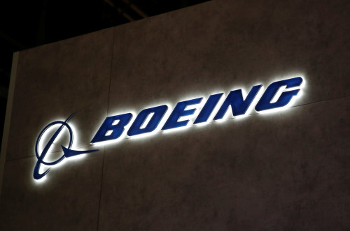 Boeing in talks to sell up to 500 jets to China, Bloomberg News reports